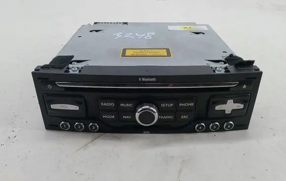 Peugeot 5008 Radio/CD/DVD/GPS head unit 96661984XT