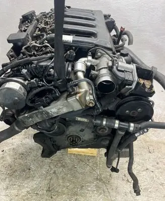 BMW X5 E70 Engine head M57tue2