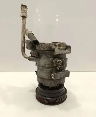 Toyota RAV 4 (XA20) Air conditioning (A/C) compressor (pump) 4472204302 10S15L