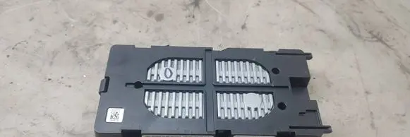 Audi e-tron Wireless charging module 4N0035502B 10R058253