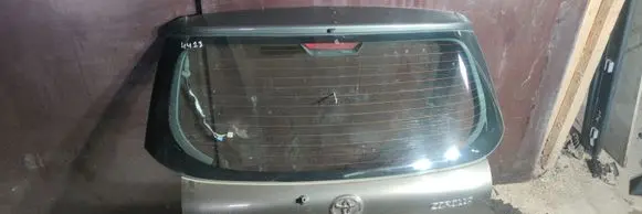 Toyota Corolla E120 E130 Tailgate/trunk/boot lid
