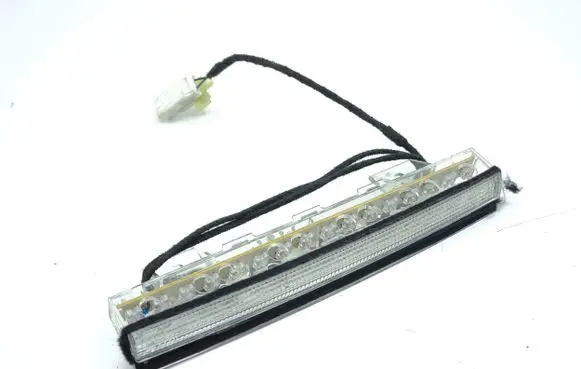 Maserati Quattroporte Third/center stoplight 203525