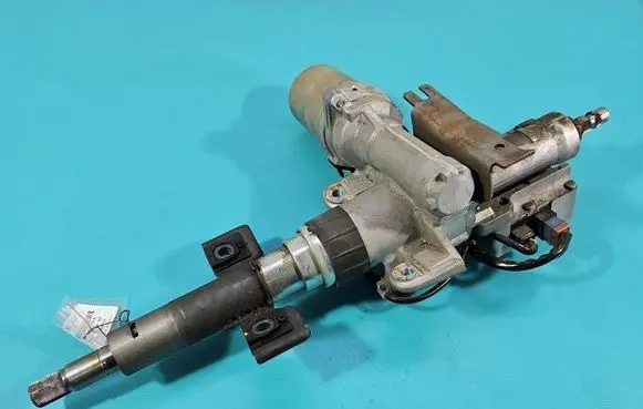 Opel Corsa C Power steering pump 24463937 IMPRK1565636