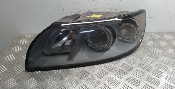 Volvo S40 Headlight/headlamp 30678912