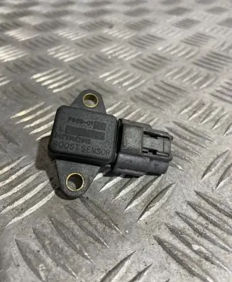Nissan X-Trail T30 Air pressure sensor ps6901