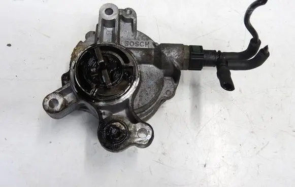 Citroen C5 Vacuum pump 2701U