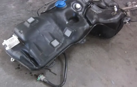 Volvo XC40 Fuel tank 32203706 FSFE8SF94D5D1VOLVO