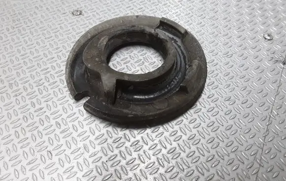 Audi A6 S6 C6 4F Front coil spring rubber mount 4F0412109