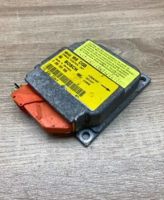 Mitsubishi Carisma Airbag control unit/module MR445168 0285001356