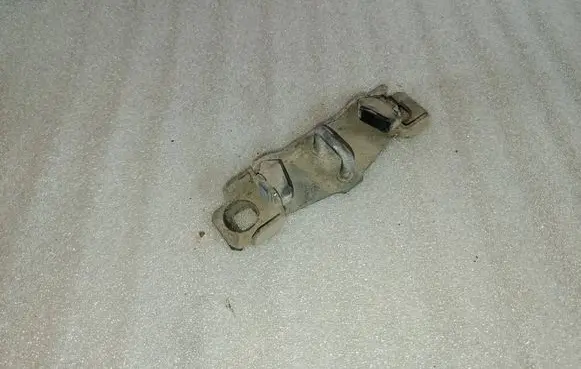 Volvo S40 Loading door lock loop/hook striker