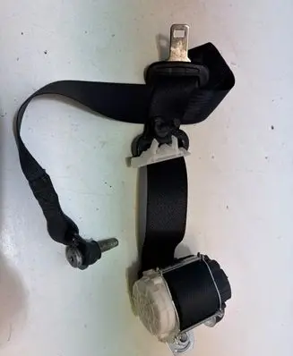 Ram 1500 Rear seatbelt P7AX80TX7AB 096213R TR4058120170