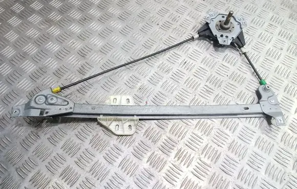 Rear door manual window regulator