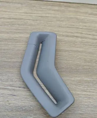 Volvo S80 Seat belt trim 