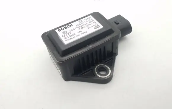 Volkswagen PASSAT B5.5 ESP acceleration yaw rate sensor 8E0907637A 0265005245