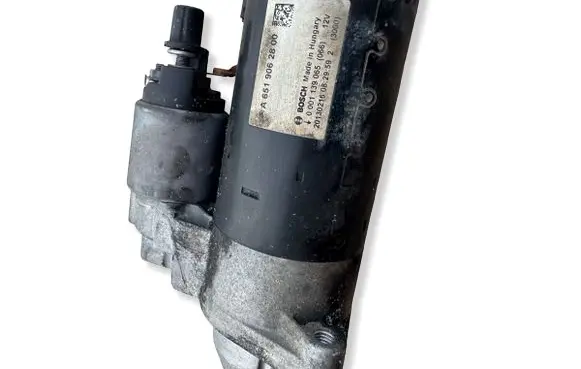 Mercedes-Benz C W204 Starter motor A6519062800 0001139065 20130216