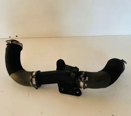 Audi Q5 SQ5 Intercooler hose/pipe 8R0145993E 8R0145979E 8K0145673