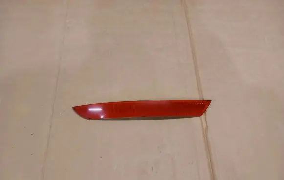 Rear tail light reflector