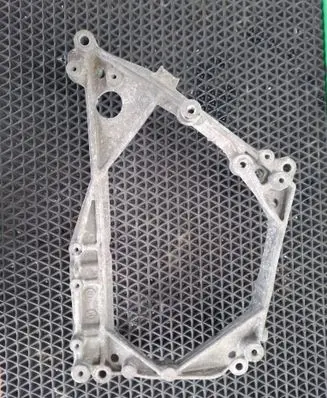 Volkswagen Transporter - Caravelle T6 Engine mounting bracket 04L145173J