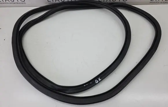 Volkswagen Tiguan Allspace Rubber seal rear door 5NN867913