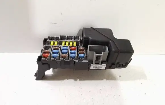 Volvo V70 Fuse module 3800159HwB