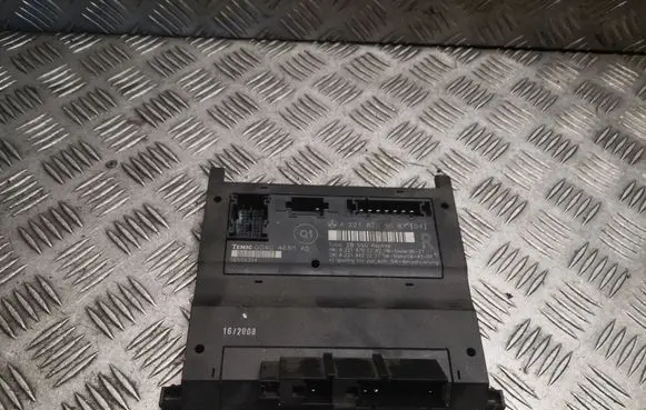 Mercedes-Benz S W221 Seat control module 2218705087 A2218705087
