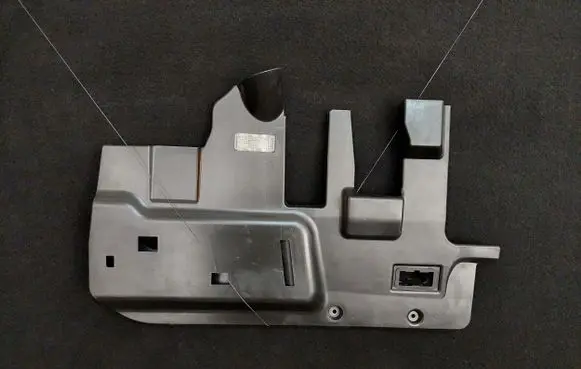 Volkswagen Touareg I Dashboard lower bottom trim panel 7L6815173E 7L6815173