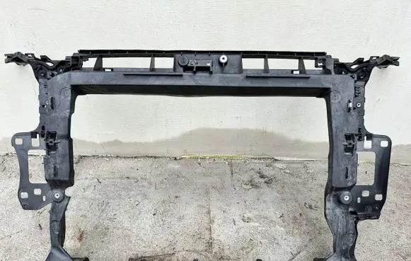 Audi Q3 F3 Front piece kit 