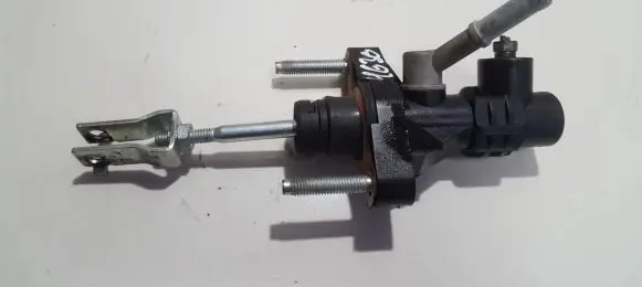 Toyota Corolla Verso AR10 Clutch master cylinder