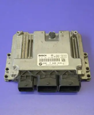 Mini One - Cooper Coupe R56 Engine control unit/module 0261201844 7600019 030041714