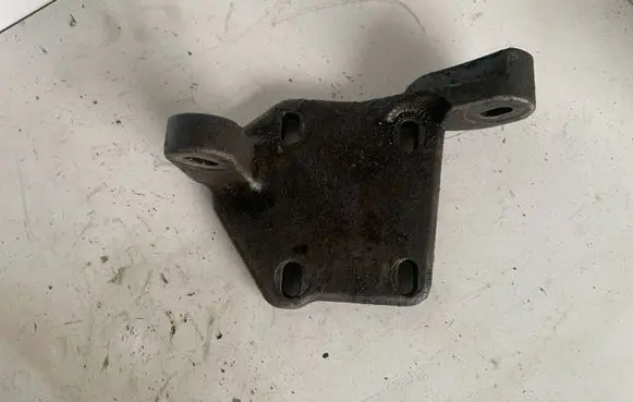 Volvo XC90 Gearbox mounting bracket 9480817
