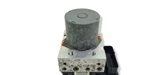 BMW 5 E60 E61 ABS Pump 6774848 6774850 34516774848