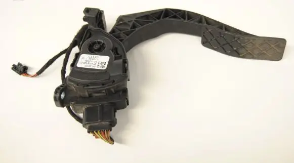 Audi A4 S4 B8 8K Accelerator throttle pedal
