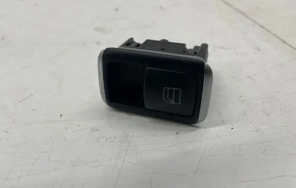 Mercedes-Benz C W204 Electric window control switch A2049058202