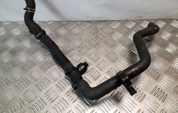 Opel Vivaro Engine coolant pipe/hose 8200522662
