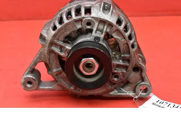Audi A4 S4 B5 8D Generator/alternator STX100234