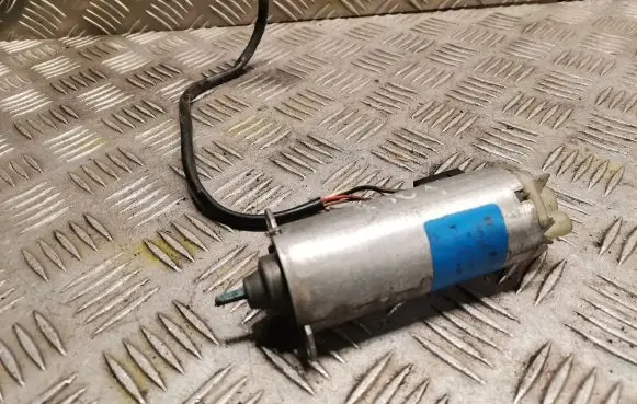 Mercedes-Benz S W220 Seat adjustment motor 2208201542