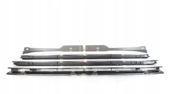 Front bumper splitter molding