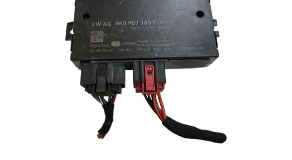 Audi A3 S3 A3 Sportback 8P Tow bar trailer control unit/module 1K0907383F 5DS01015440