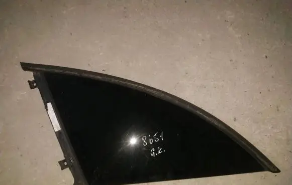 Mercedes-Benz R W251 Rear side window