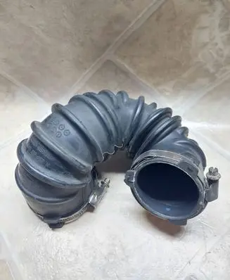 Audi A6 S6 C6 4F Intercooler hose/pipe 06D129627H