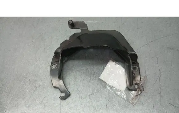 Volvo V50 Fender mounting bracket 4N5Q9A072AC