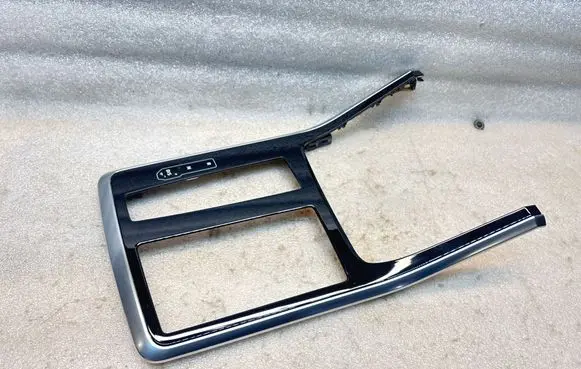 Audi Q8 Gear shifter surround trim plastic 4M8863324 4M8971411A