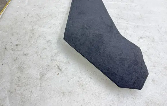 Tesla Model Y Centre console side trim front 149306200E 149470900E 164151