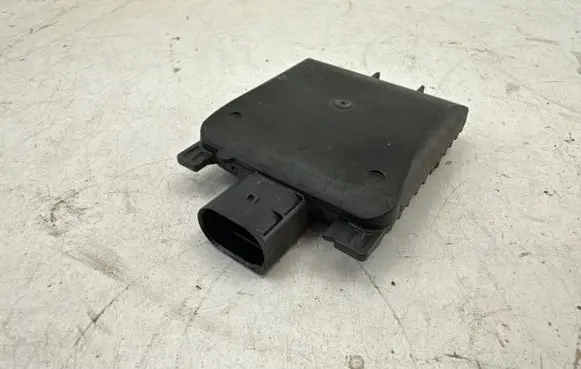 Volkswagen Golf VIII Blind spot module 2Q0907686J