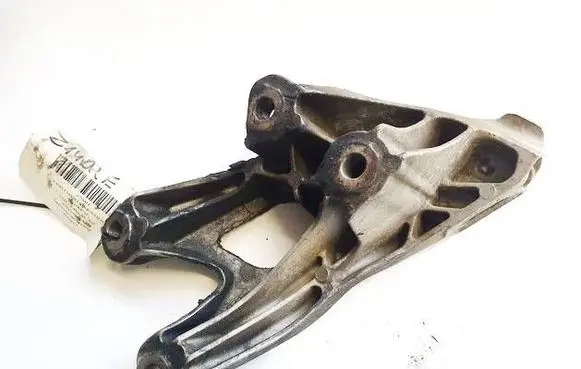 Audi A4 S4 B8 8K Engine mounting bracket 8K0199307AP