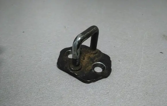 Toyota Corolla Verso AR10 Loading door lock loop/hook striker 