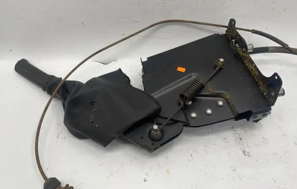 Iveco Daily 4th gen Hand brake release handle 