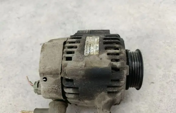 Honda CR-V Generator/alternator CJU881012119880
