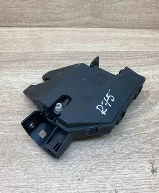 BMW 3 E46 Tailgate/trunk/boot lock/catch/latch 8196401
