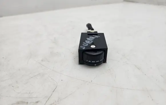 Subaru Forester SH Headlight level height control switch 0X08A